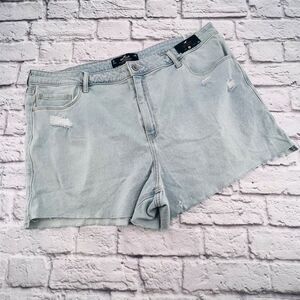 NEW Hollister Mom 3" Short Size 21/35 Light Wash Ultra High Rise Vintage Stretch